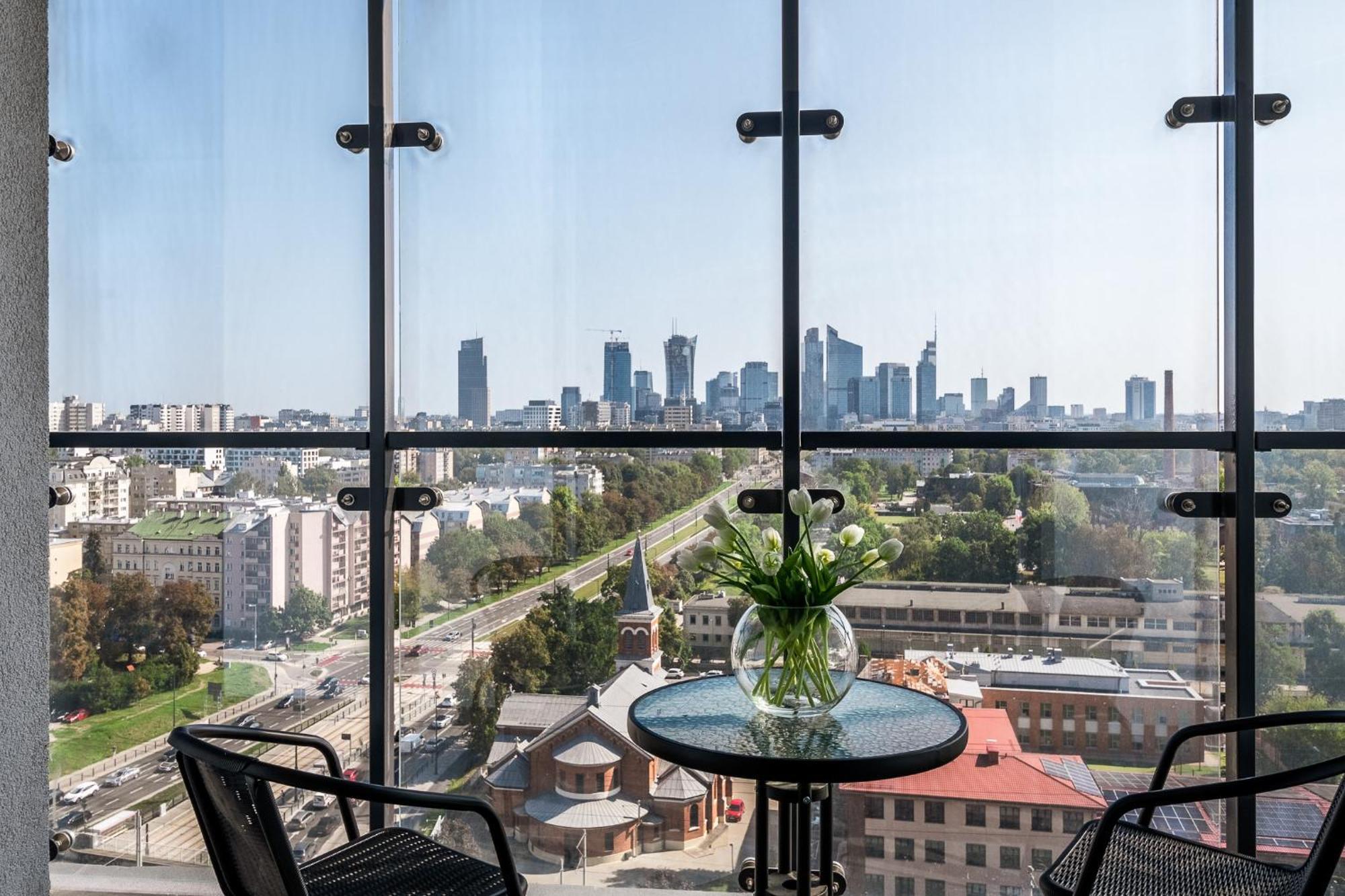 Kasprzaka 29 Bliska Wola Tower By Perfect Apart Варшава Экстерьер фото